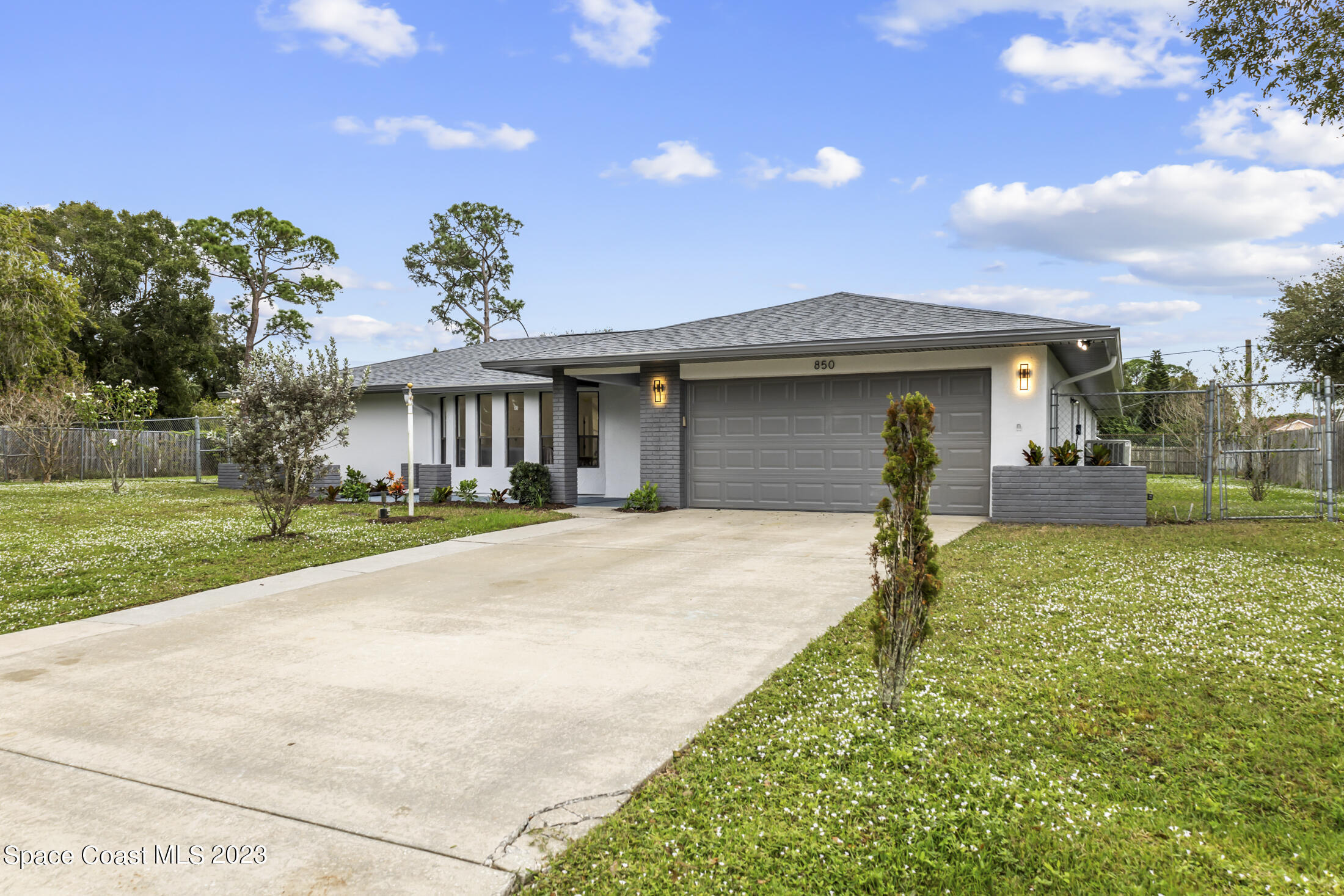 850 Haftez Street NE Palm Bay FL 32907
