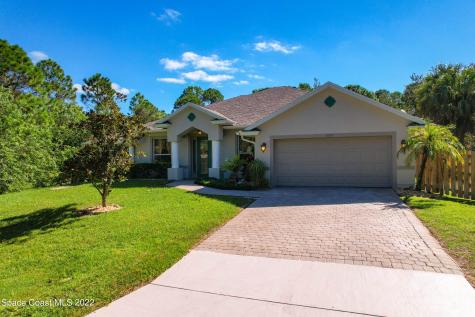 2775 Flintstone Avenue SE Palm Bay FL 32909