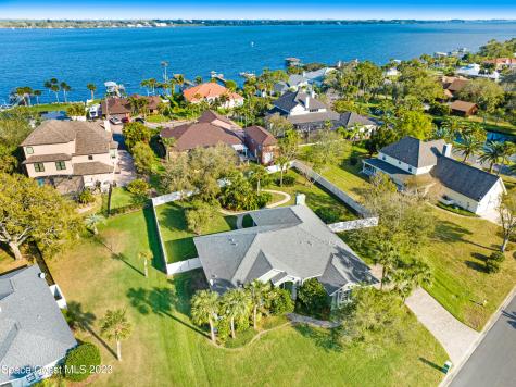 2130 River Oaks Court Rockledge FL 32955