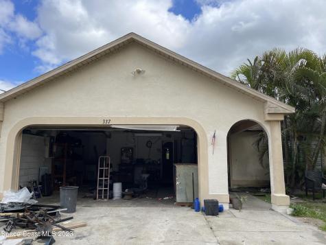 337 Tamarind Circle NW Palm Bay FL 32907