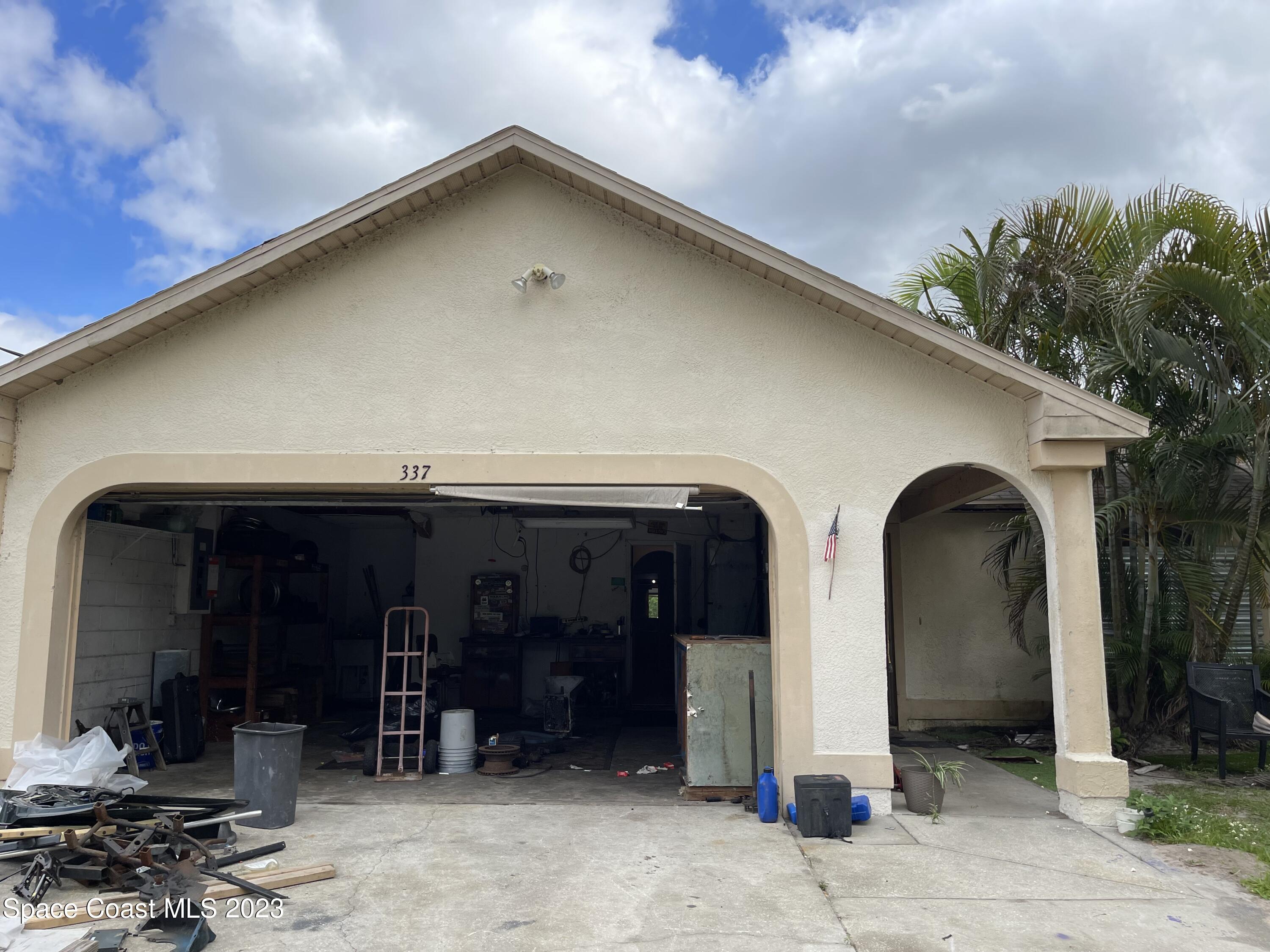 337 Tamarind Circle NW Palm Bay FL 32907