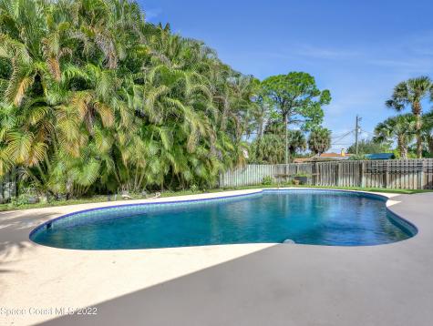 416 Catalina Avenue NW Palm Bay FL 32907