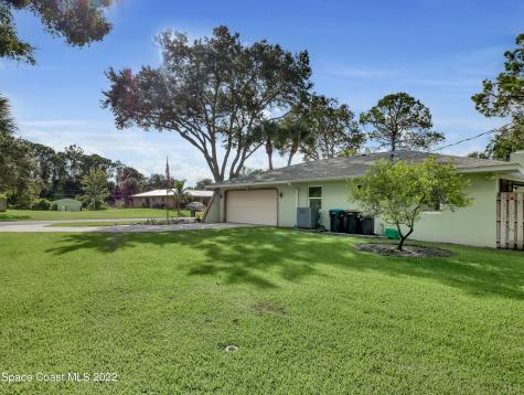 416 Catalina Avenue NW Palm Bay FL 32907