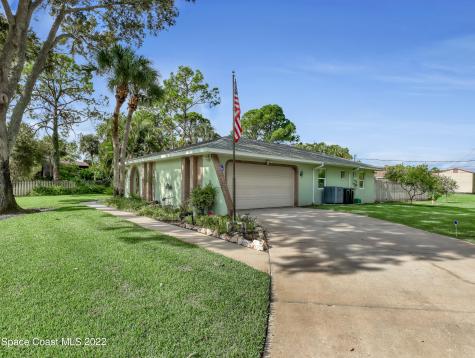 416 Catalina Avenue NW Palm Bay FL 32907