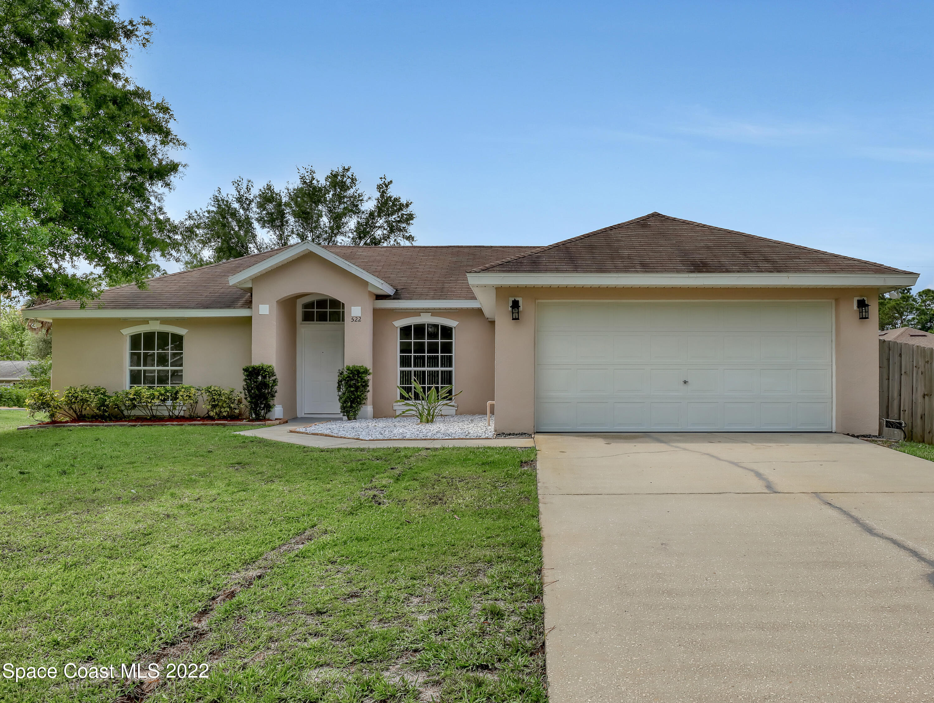 522 Elizabeth Street SE Palm Bay FL 32909