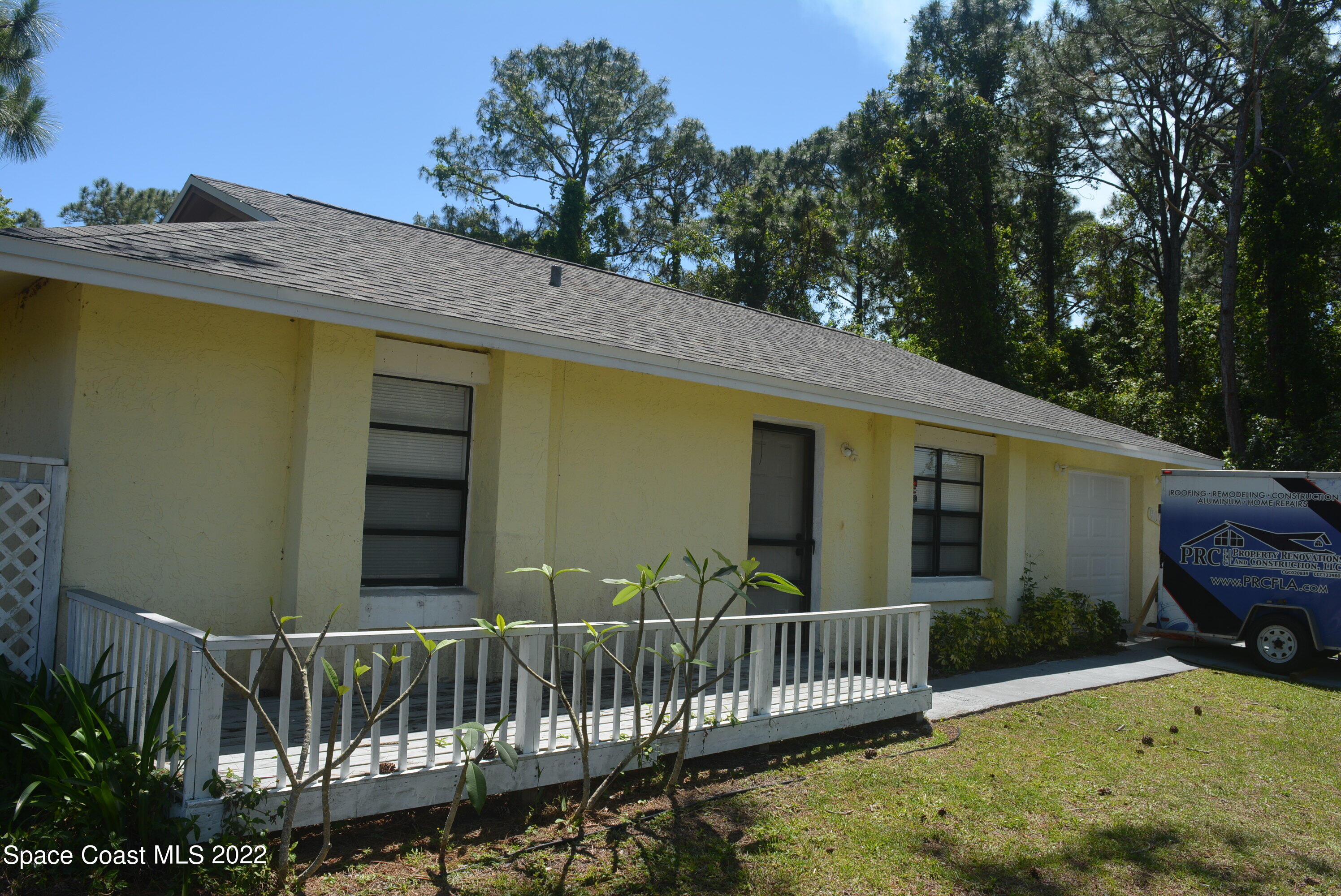 907 Century Avenue SE Palm Bay FL 32909
