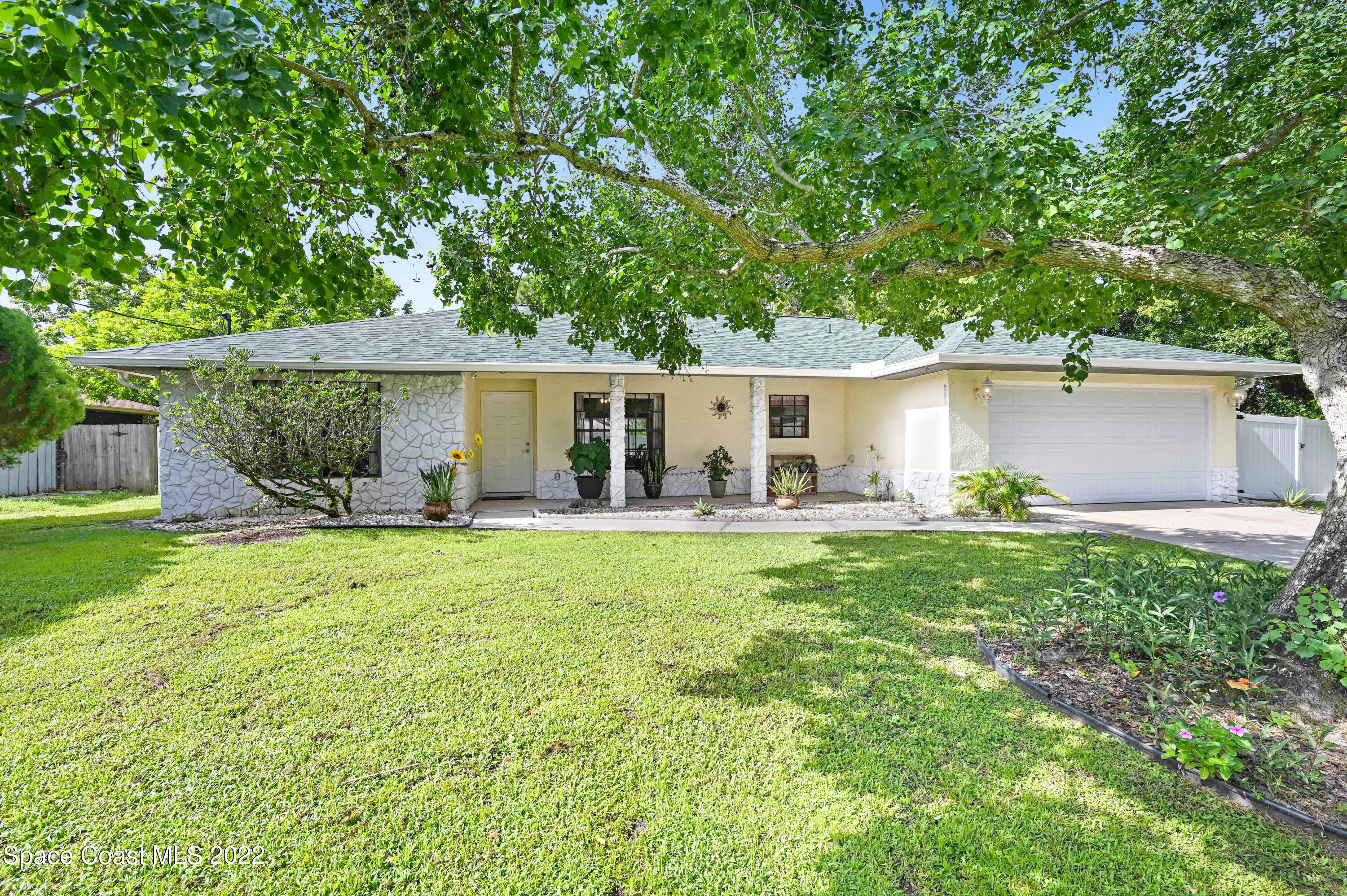 730 Lynbrook Street NW Palm Bay FL 32907