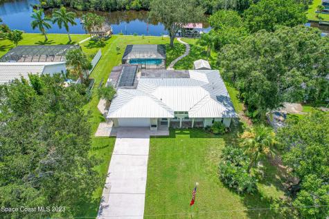 442 S Naranja Avenue Port St Lucie FL 34983