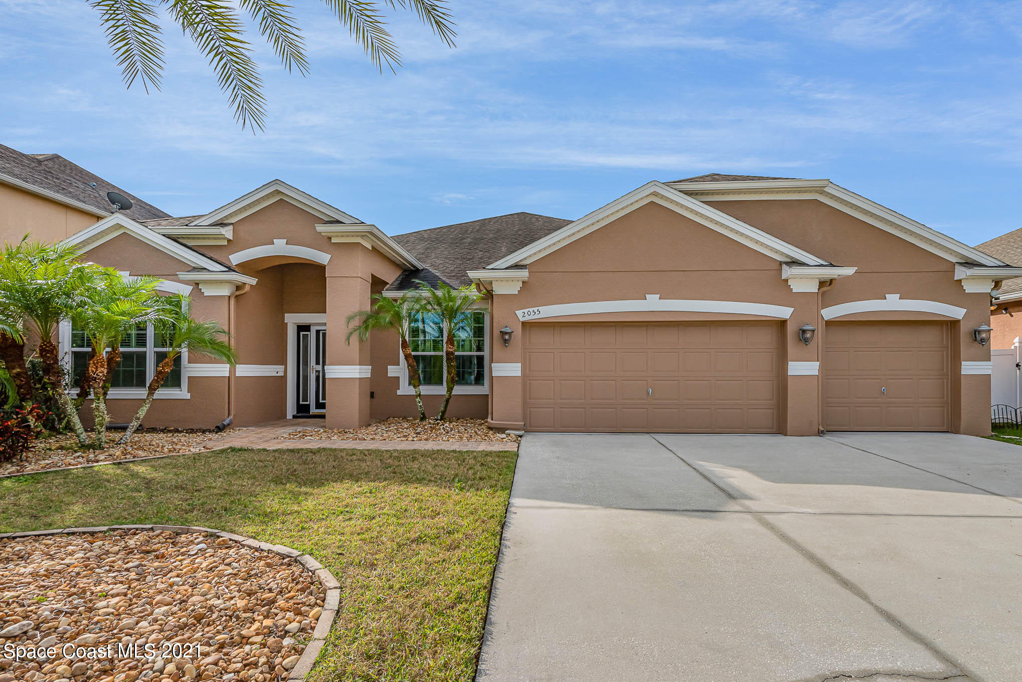 2055 Bristol Grande Way Orlando FL 32820