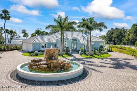 8475 S Tropical Trail Merritt Island FL 32952