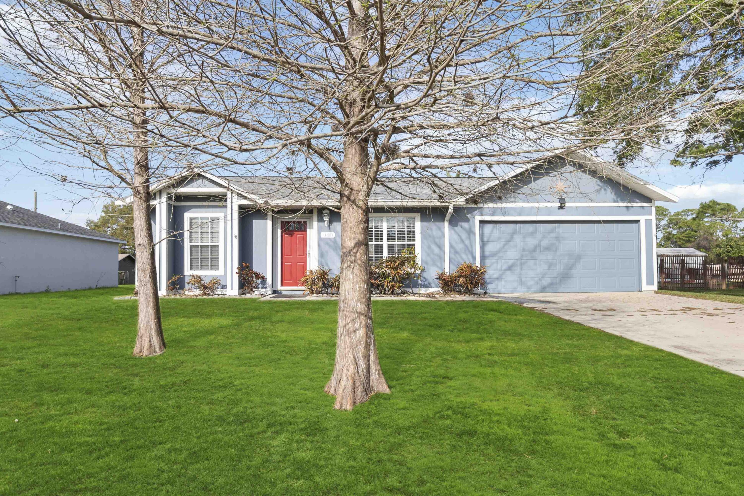190 Buswell Avenue NE Palm Bay FL 32907