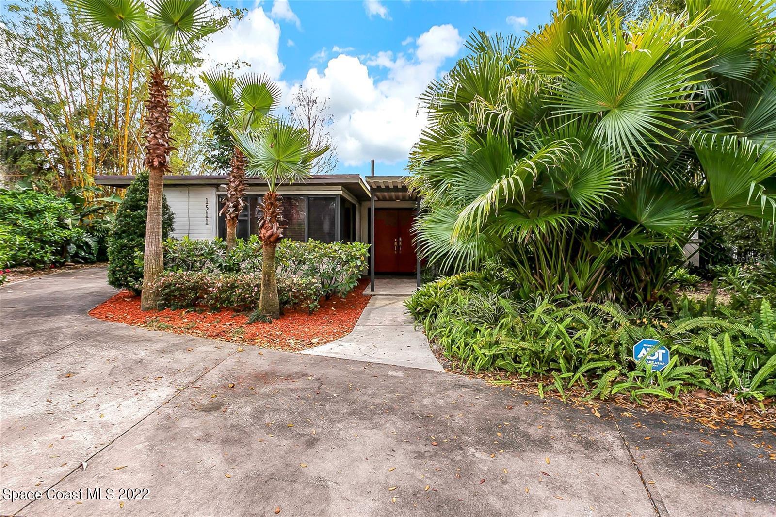 1511 Falcon Court Orlando FL 32803