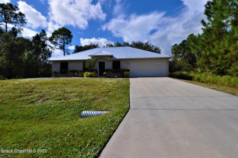 2820 Hagdom Avenue SE Palm Bay FL 32909