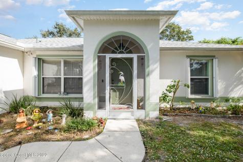 427 Homestead Avenue NE Palm Bay FL 32907