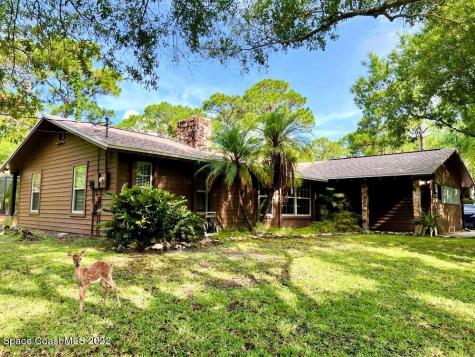 7050 Cottonwood Drive Grant FL 32949