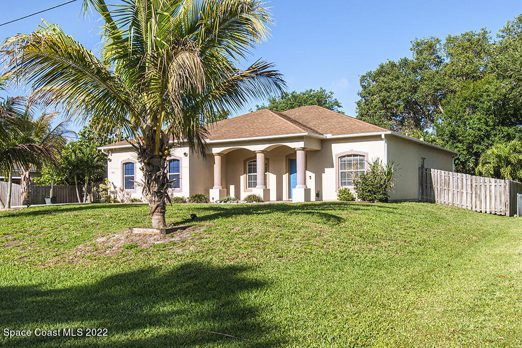 8825 92nd Court Vero Beach FL 32967