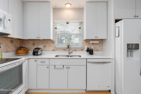 370 Glenwood Avenue Satellite Beach FL 32937