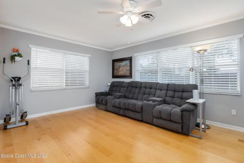 370 Glenwood Avenue Satellite Beach FL 32937
