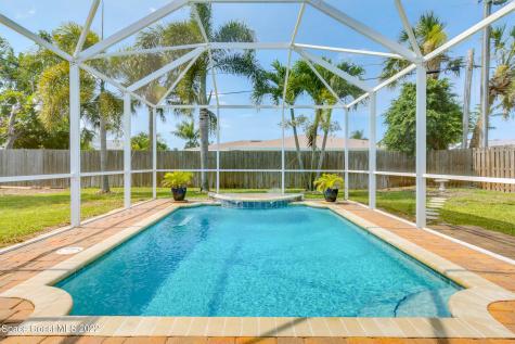 370 Glenwood Avenue Satellite Beach FL 32937