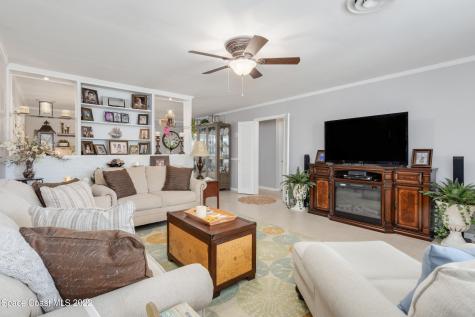 370 Glenwood Avenue Satellite Beach FL 32937