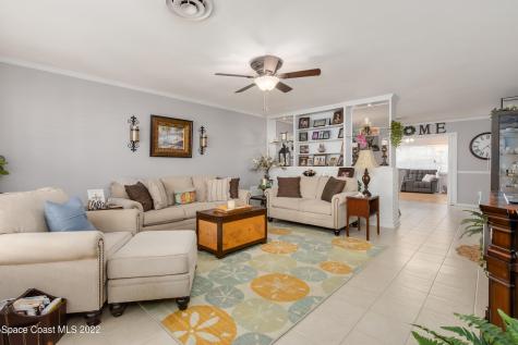 370 Glenwood Avenue Satellite Beach FL 32937