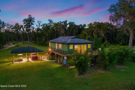 776 Maytown Road Oak Hill FL 32759