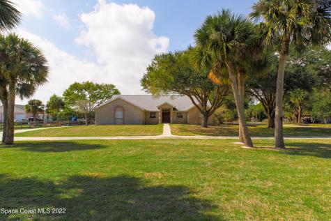 5290 Fishtail Palm Avenue Cocoa FL 32927