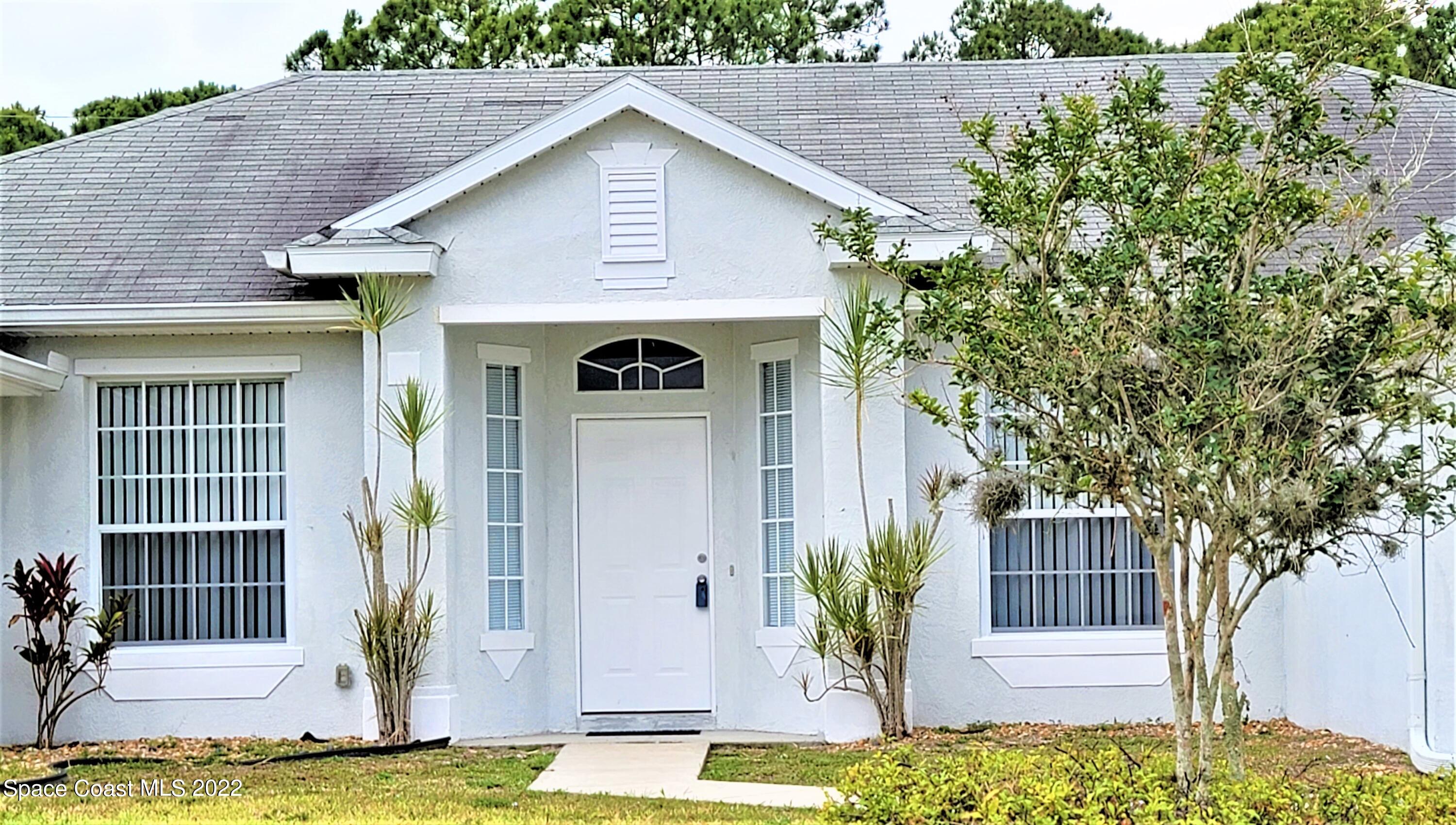 850 Gillmar Avenue NW Palm Bay FL 32907