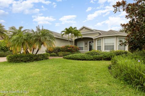 572 Gossamer Wing Way Sebastian FL 32958