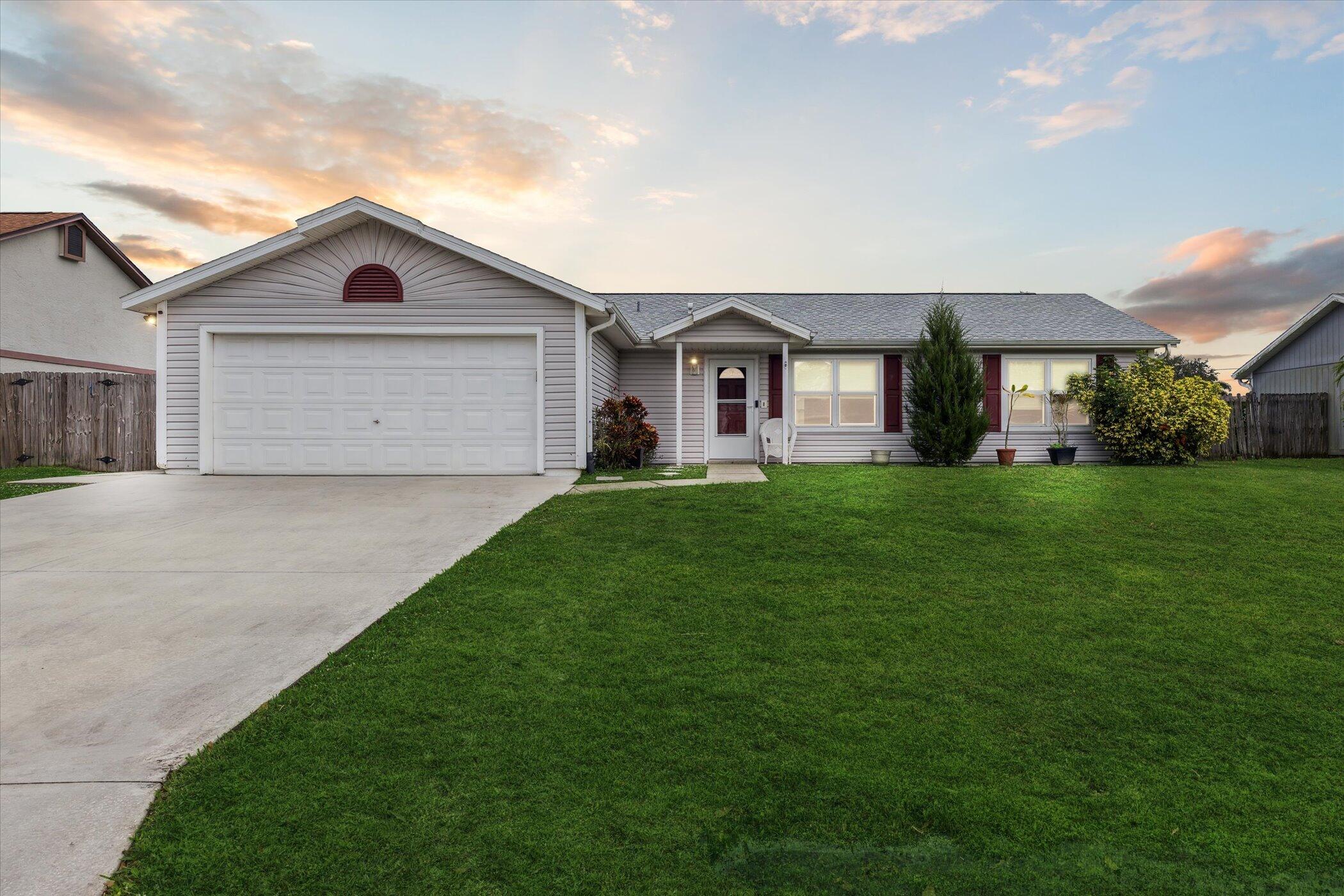 1053 Locust Avenue NW Palm Bay FL 32907