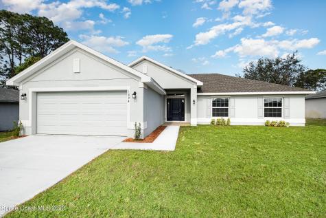 1592 Glendale Avenue NW Palm Bay FL 32907