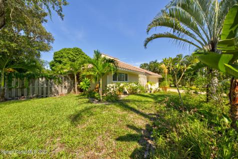 3082 Rio Pino N Indialantic FL 32903
