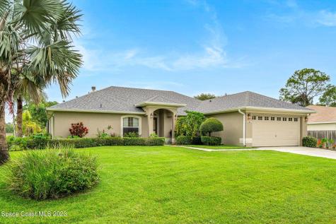 400 Helicon Avenue NW Palm Bay FL 32907