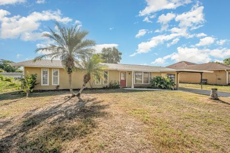 523 Diamond Avenue NE Palm Bay FL 32907