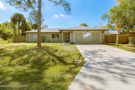 424 Ontario Street NW Palm Bay FL 32907