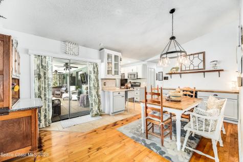 518 Fernandina Street NW Palm Bay FL 32907