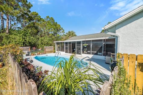 518 Fernandina Street NW Palm Bay FL 32907
