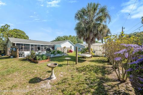 518 Fernandina Street NW Palm Bay FL 32907