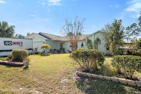 518 Fernandina Street NW Palm Bay FL 32907