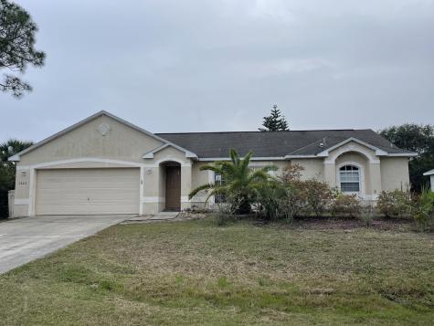 1662 Tigard Street SE Palm Bay FL 32909