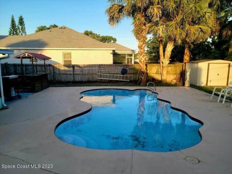 770 Hamm Street NW Palm Bay FL 32907