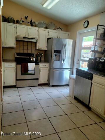 770 Hamm Street NW Palm Bay FL 32907