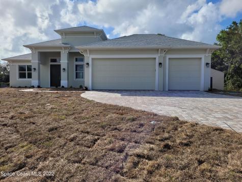 805 Lexington Street NE Palm Bay FL 32907