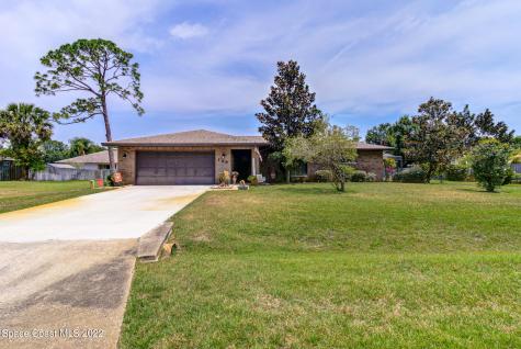 129 Driskell Street NE Palm Bay FL 32907