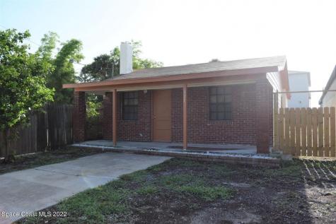 321 Wilson Avenue Titusville FL 32796