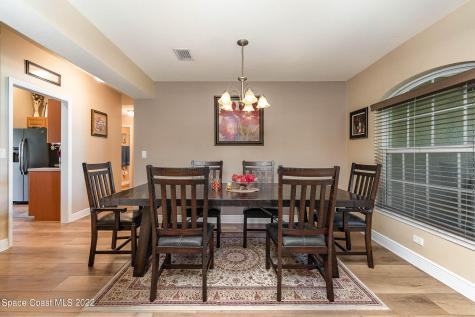 675 Tarr Avenue SW Palm Bay FL 32908