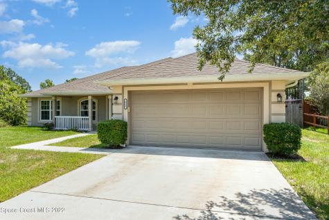 675 Tarr Avenue SW Palm Bay FL 32908