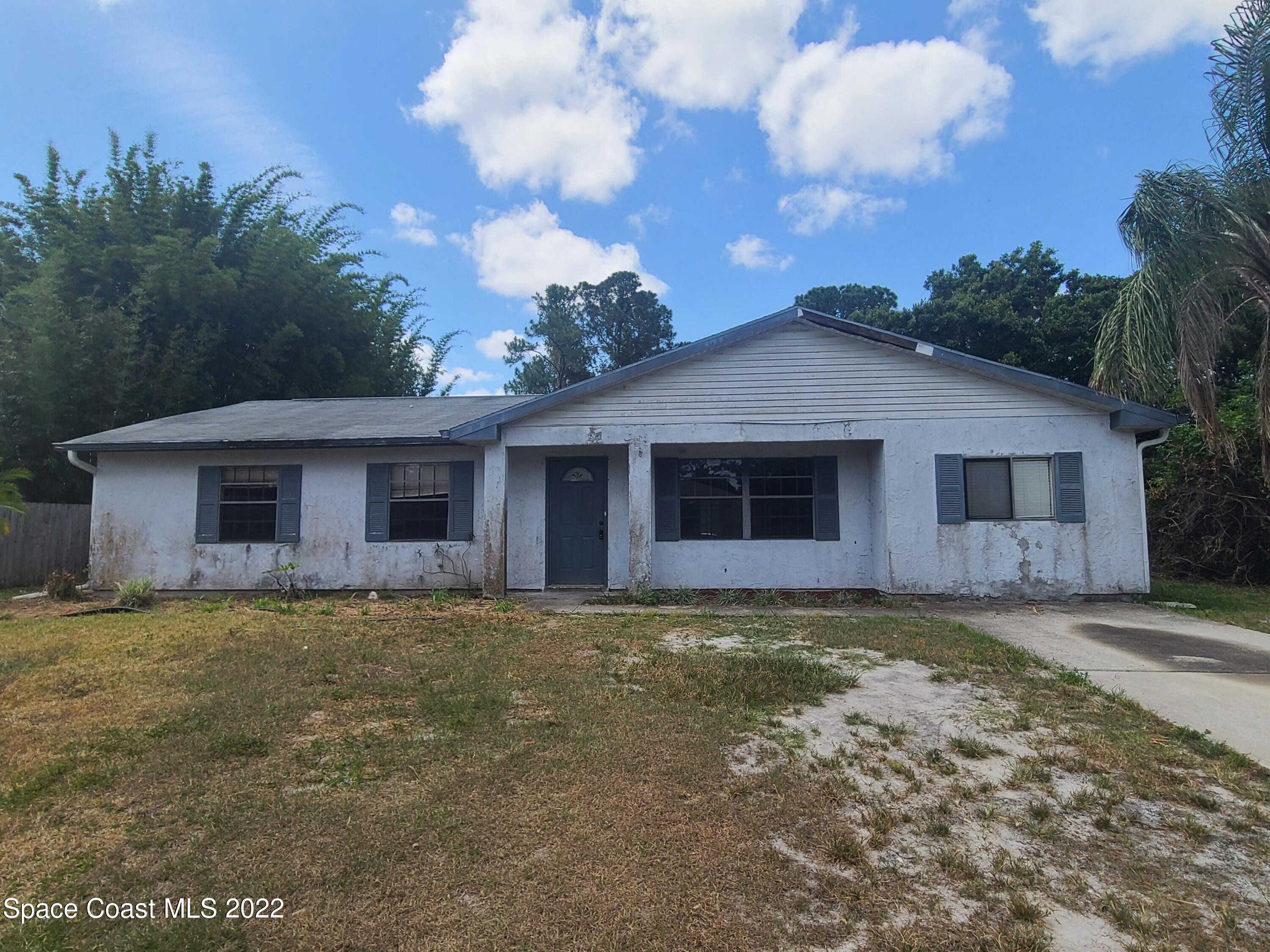 1044 Salina Street SE Palm Bay FL 32909