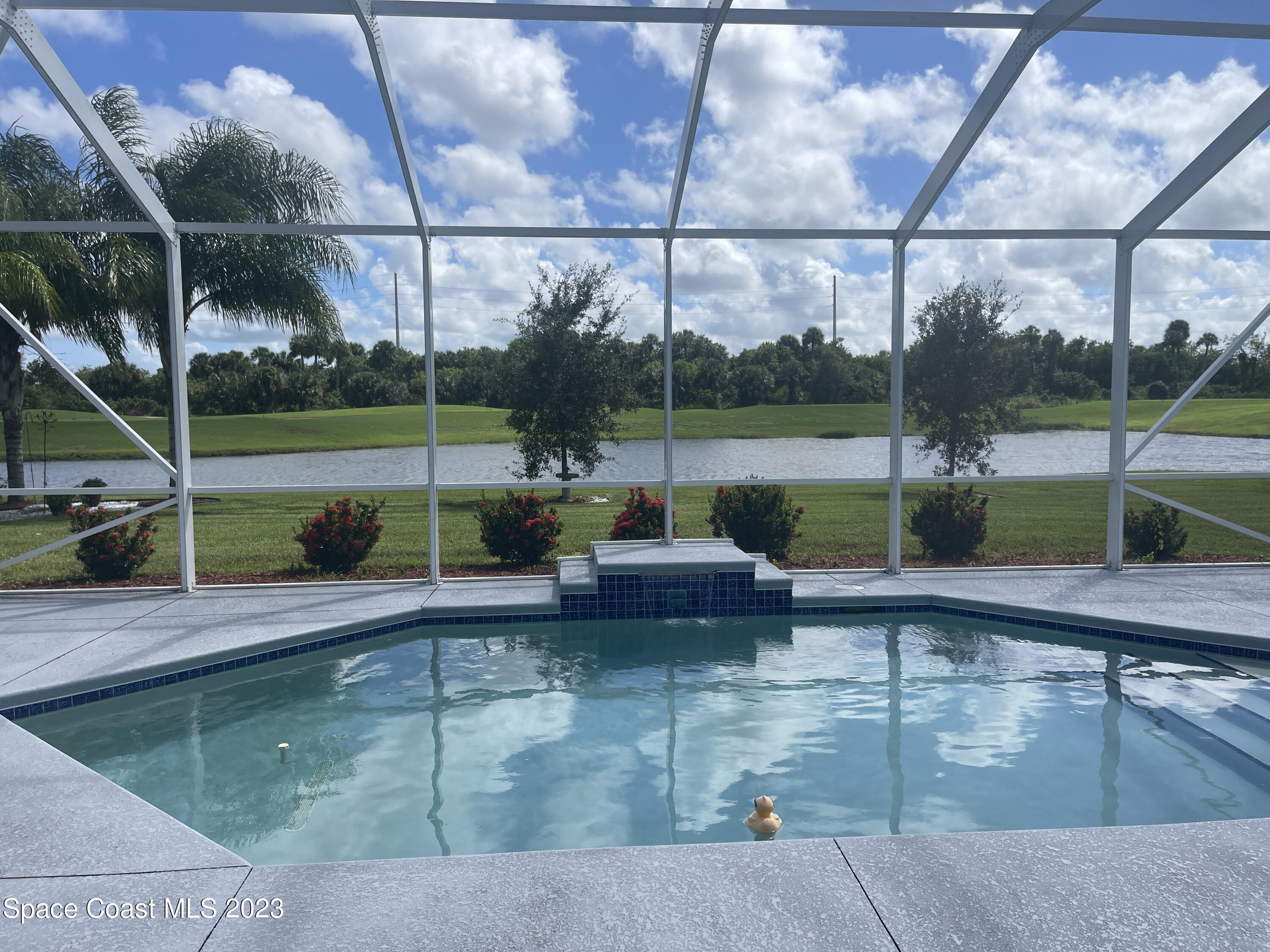 7195 E Village Square Vero Beach FL 32966