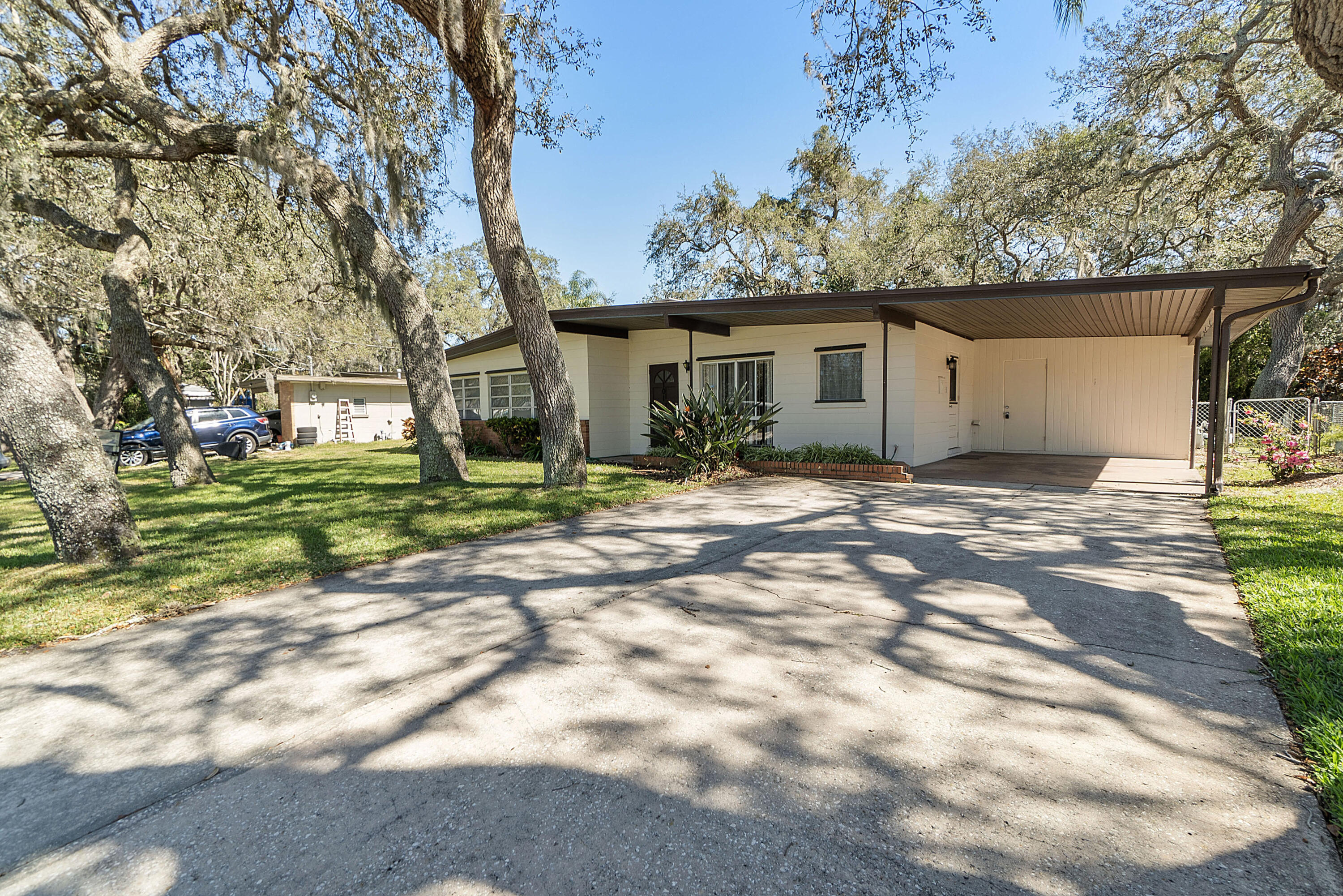 101 S Hilltop Drive Titusville FL 32796